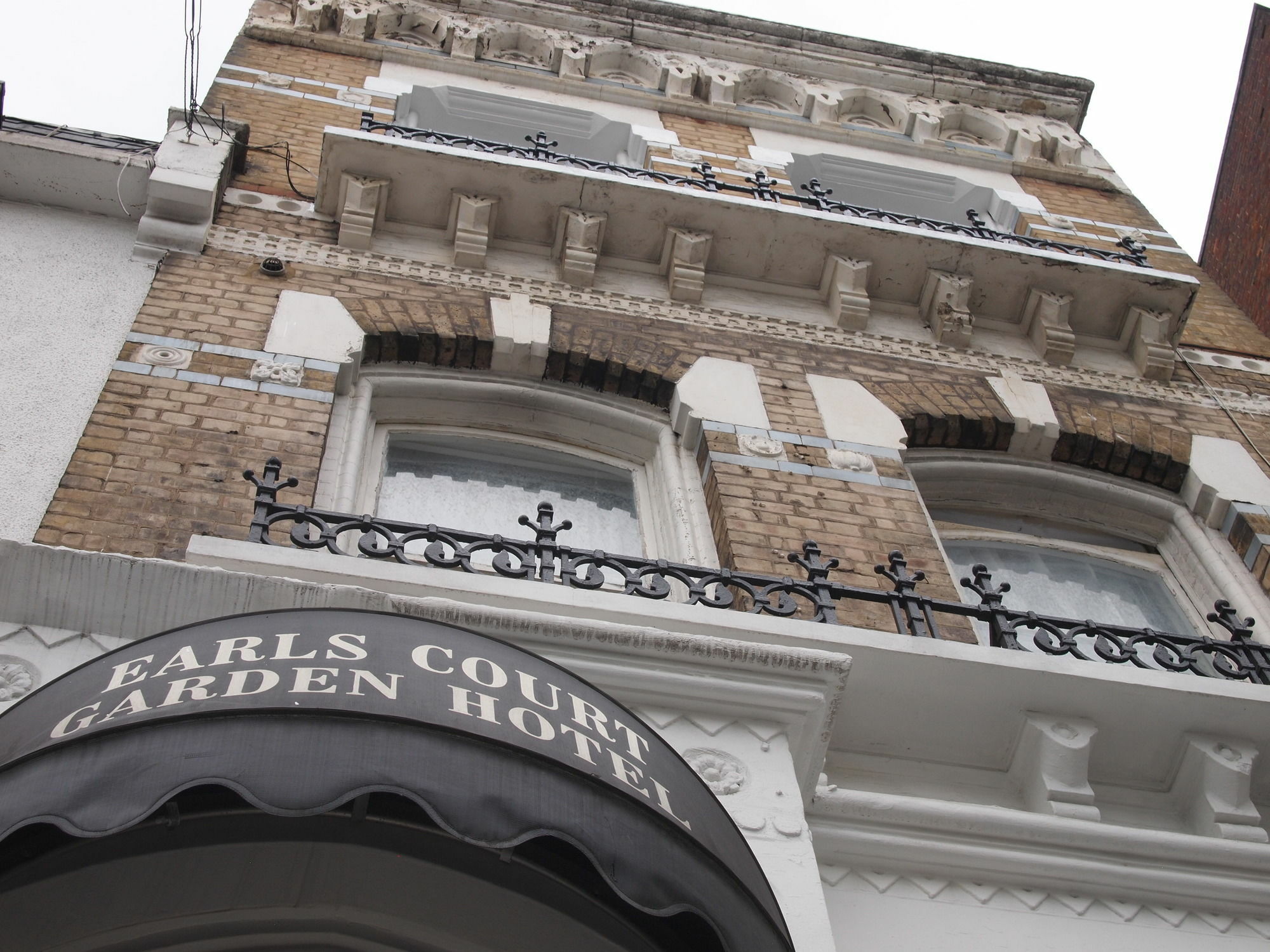 Earls Court Garden Hotel Лондон Екстериор снимка